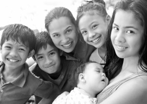 Mommy Maricel and the family